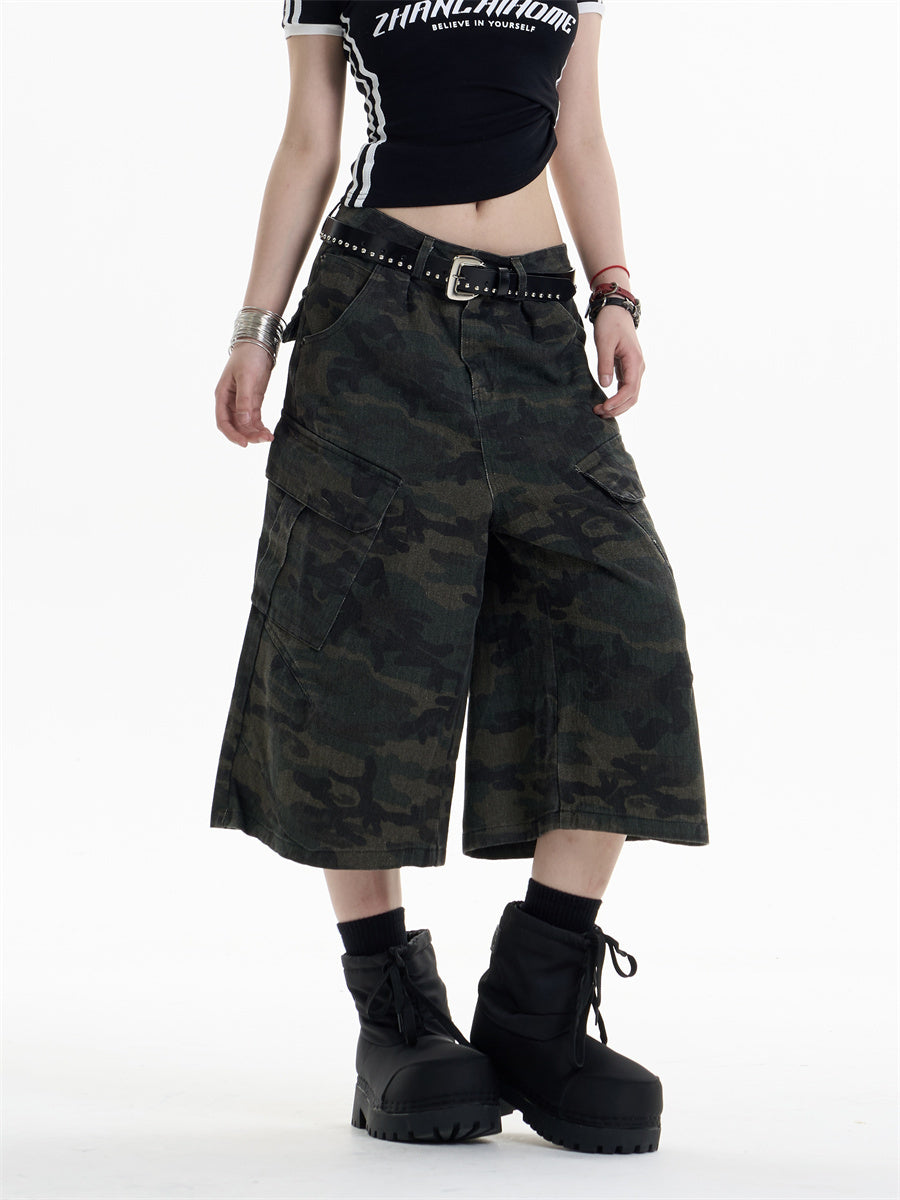 URBAN CARGO SHORTS WITH BELT