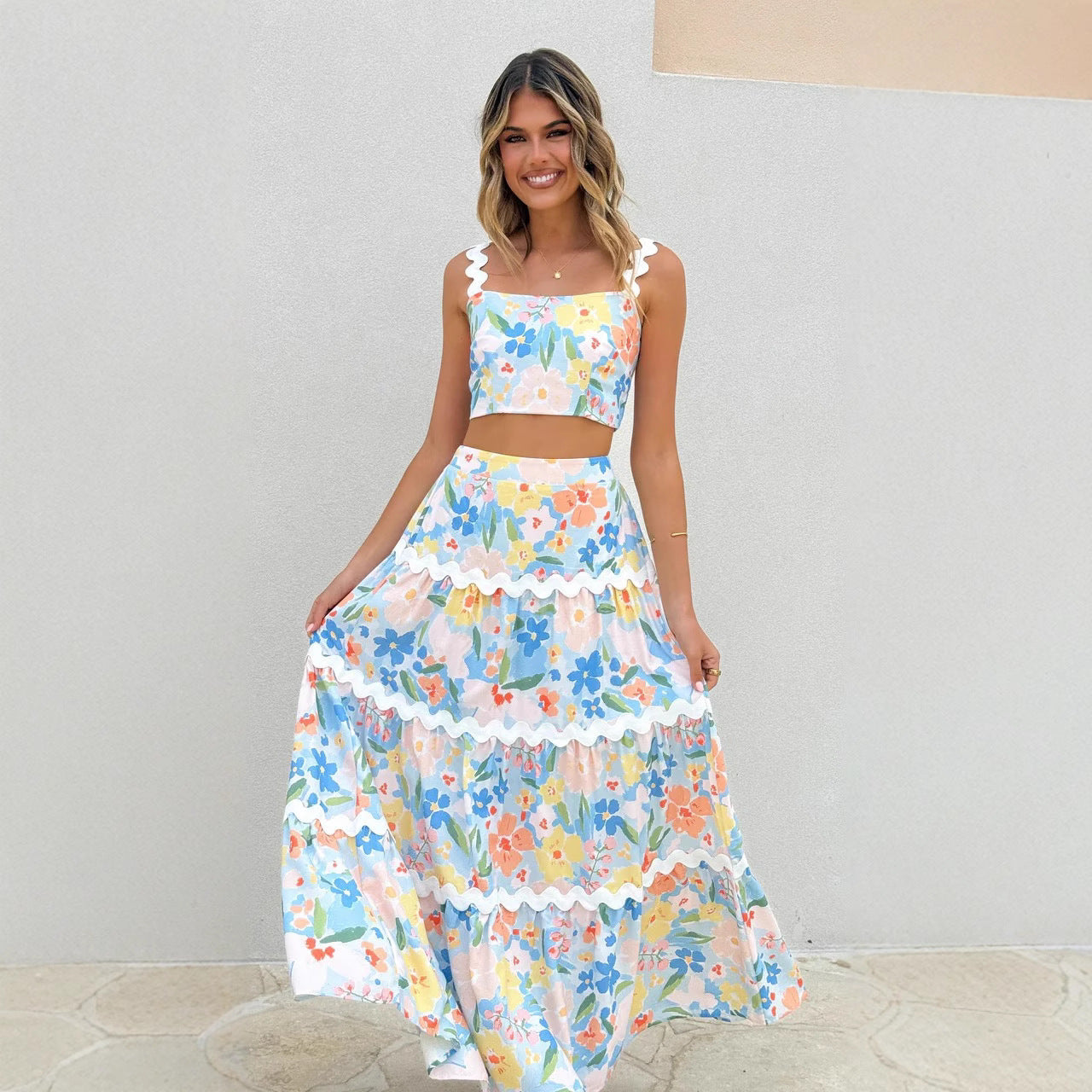 ELEGANT SUMMER FLORAL TWO-PIECE SET CROP TOP & MAXI SKIRT
