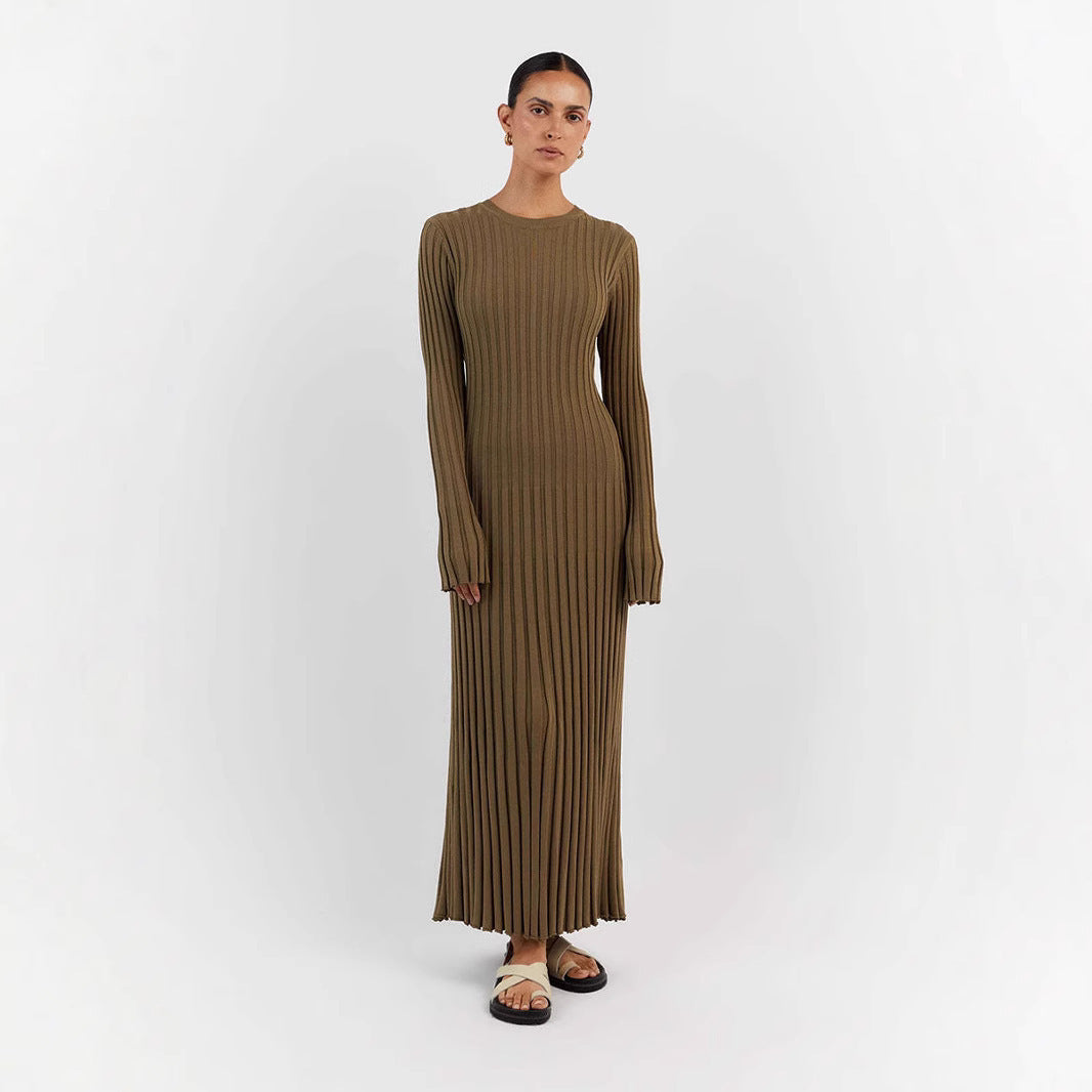 RIBBED KNIT MAXI DRESS