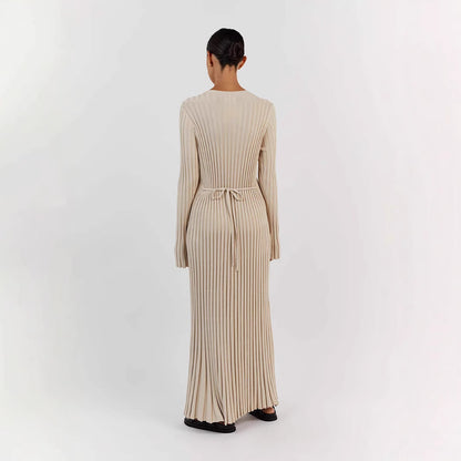 RIBBED KNIT MAXI DRESS