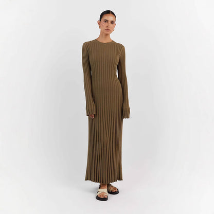 RIBBED KNIT MAXI DRESS